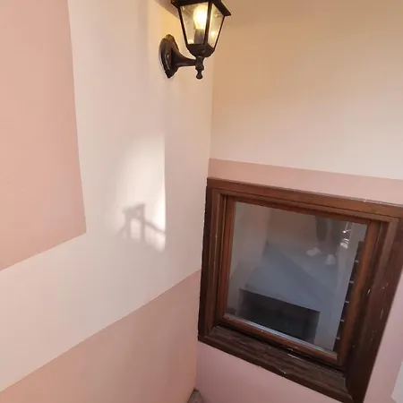 Le Chateau Rose' Ferienhaus Vignone