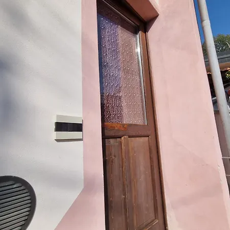 Le Chateau Rose' Vakantiehuis *